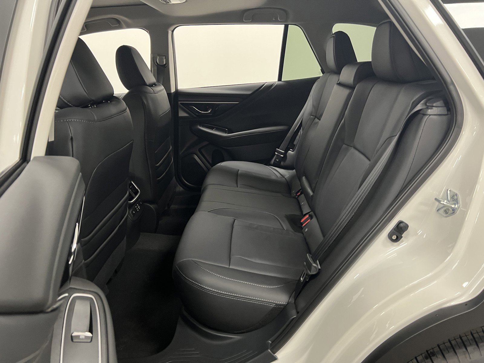 New 2025 Subaru Outback Limited XT w/ Popular Package #2 image 12