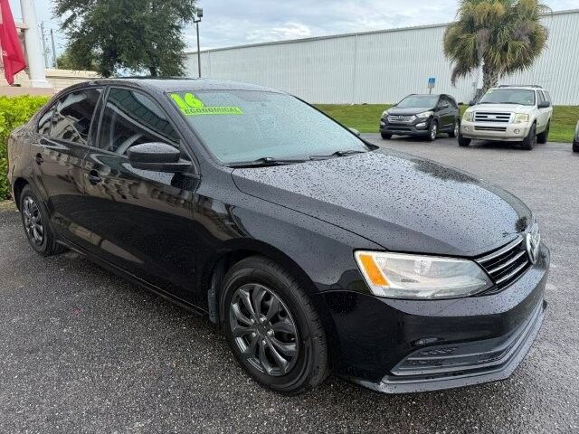 Used 2016 Volkswagen Jetta S FWD image 1
