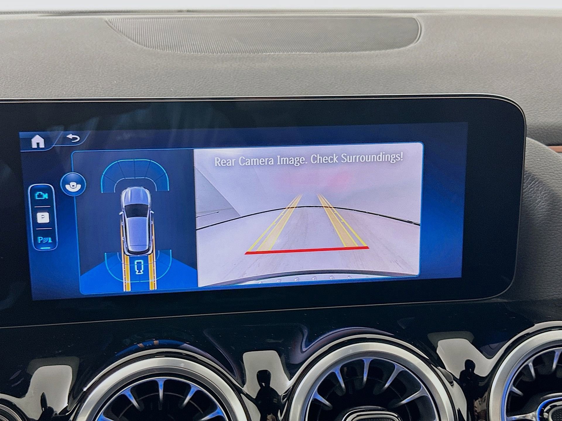 Used 2025 Mercedes-Benz GLA 250 image 14