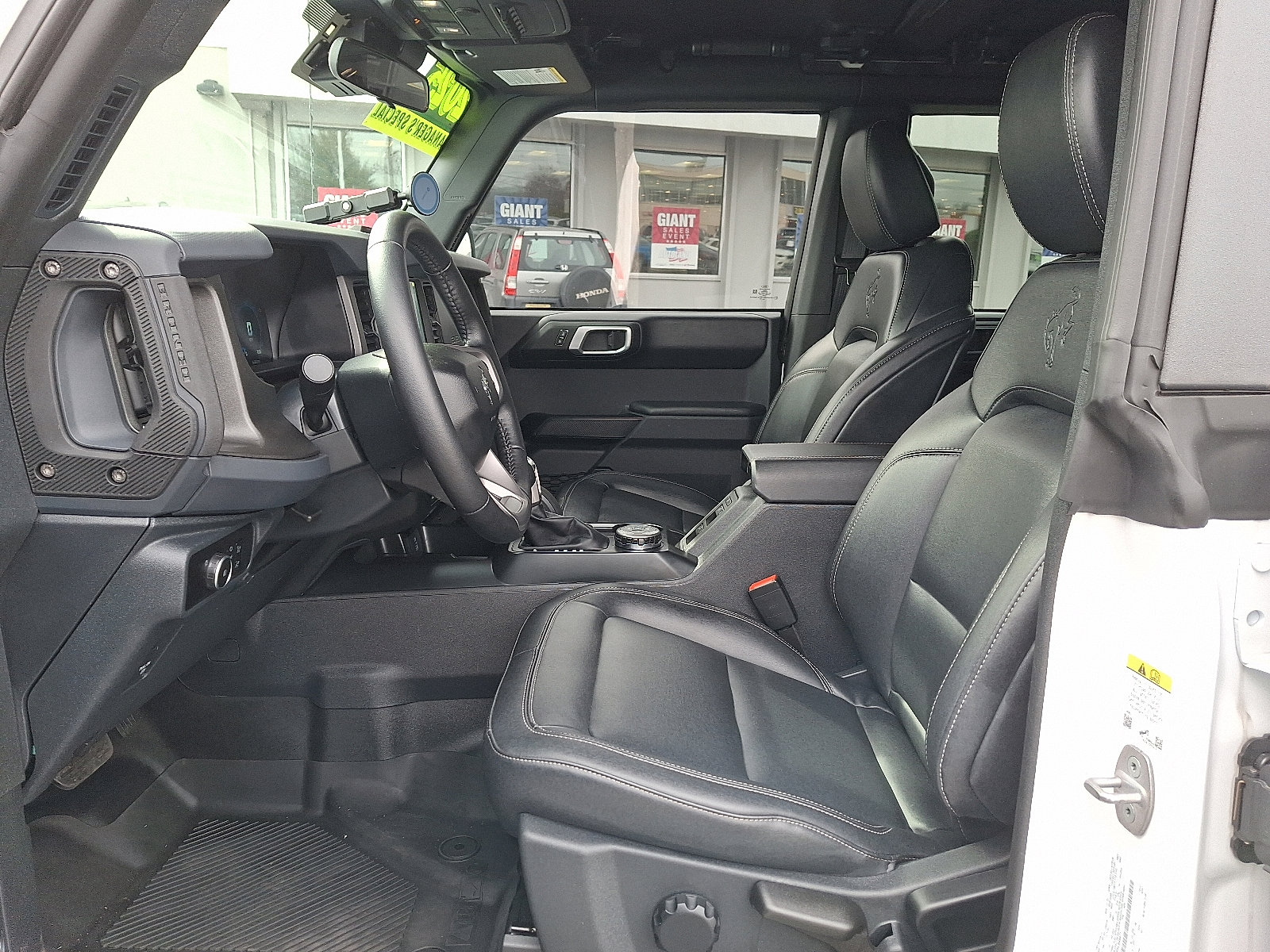 Used 2025 Ford Bronco Badlands w/ Sasquatch Package image 14