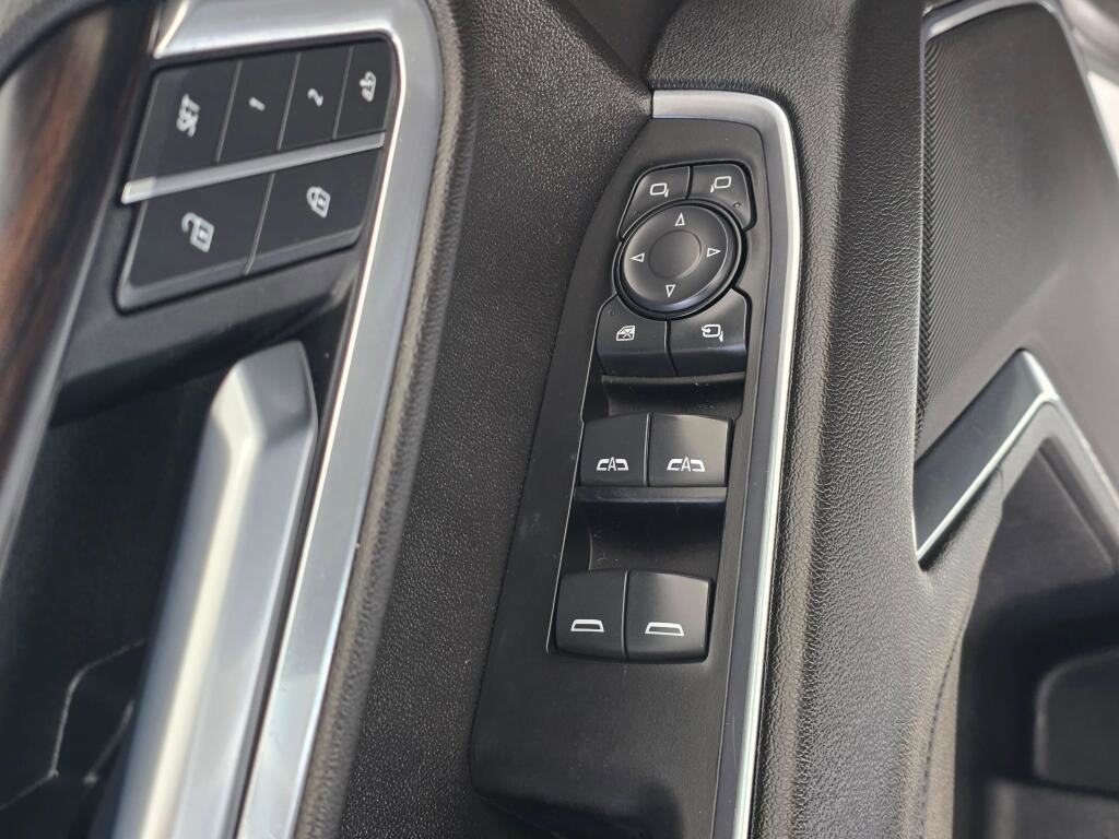 Used 2025 GMC Sierra 1500 SLT image 22