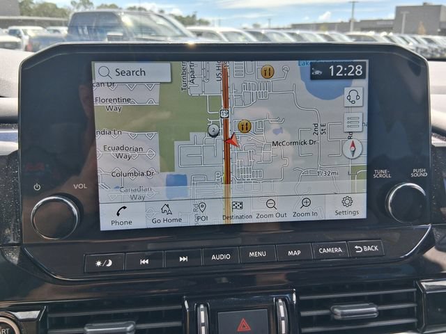 Used 2024 Nissan Pathfinder SL FWD image 23