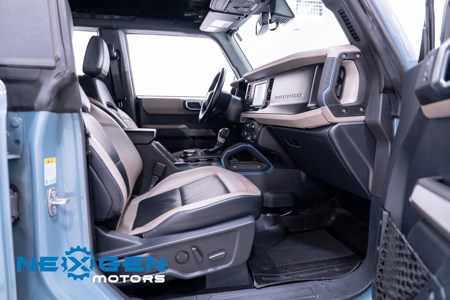 Used 2022 Ford Bronco Wildtrak image 46