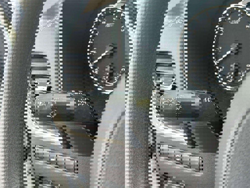 Certified 2023 Nissan Rogue SV image 23