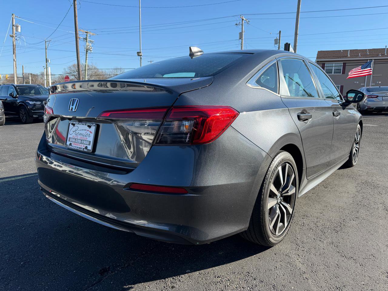 Used 2022 Honda Civic EX image 5