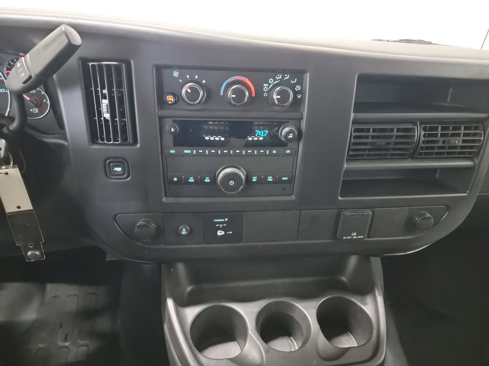 Used 2024 Chevrolet Express 2500 w/ Driver Convenience Package RWD image 20