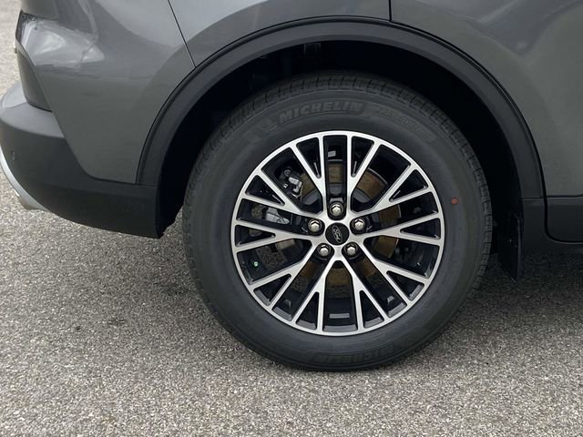 New 2025 Ford Escape SE w/ PHEV Premium Package FWD image 7