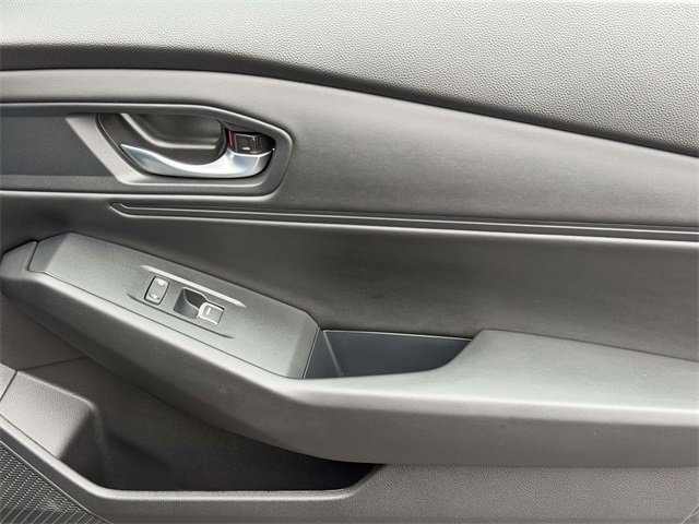 Used 2025 Honda Accord EX-L image 6