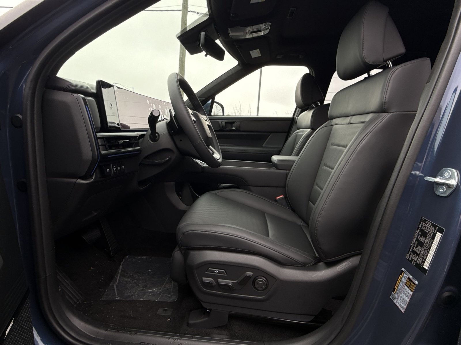New 2026 Hyundai Santa Fe Calligraphy AWD/4WD image 13