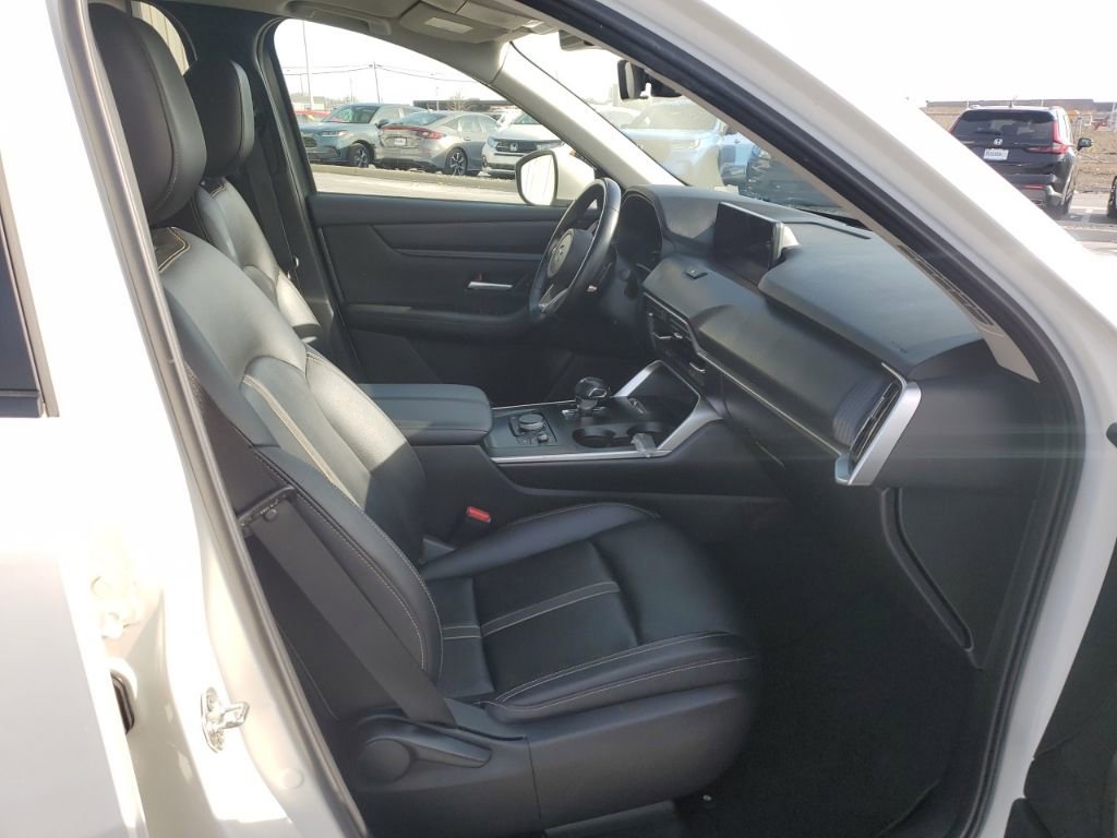 Used 2024 MAZDA CX-90 3.3 Turbo w/ Select Package image 35