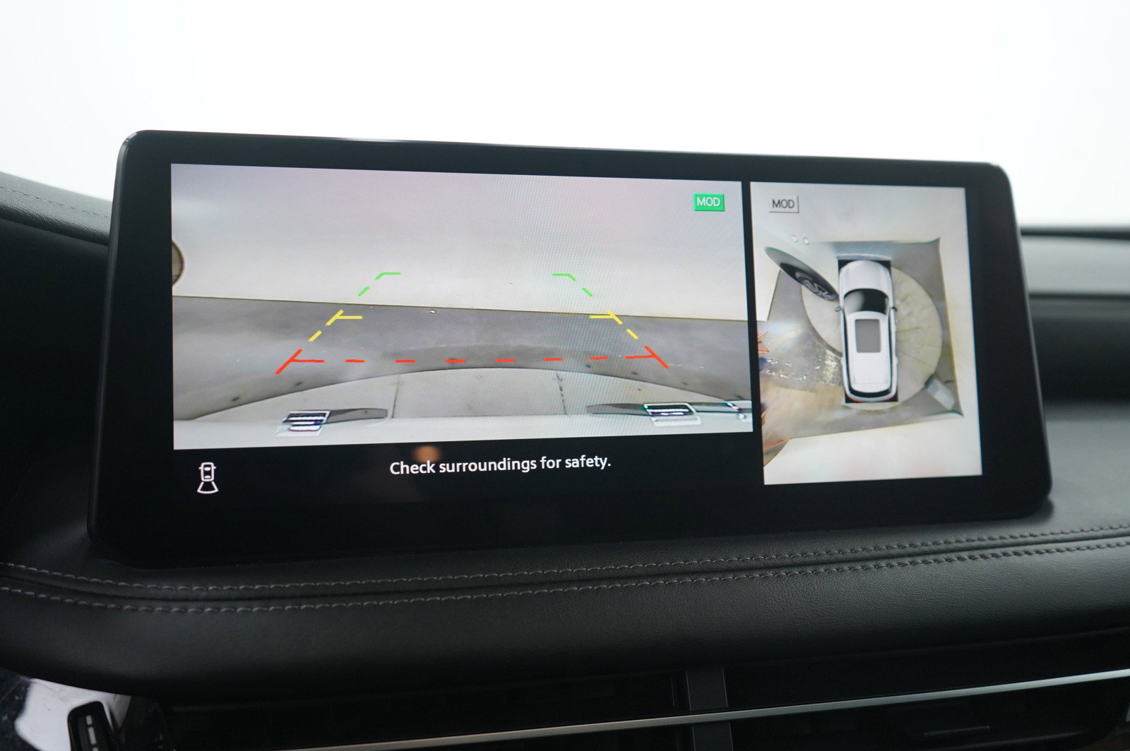 Used 2024 INFINITI QX60 Sensory AWD/4WD image 24