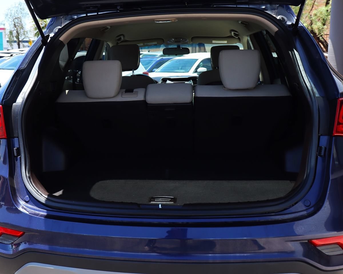 Used 2018 Hyundai Santa Fe Sport FWD image 25