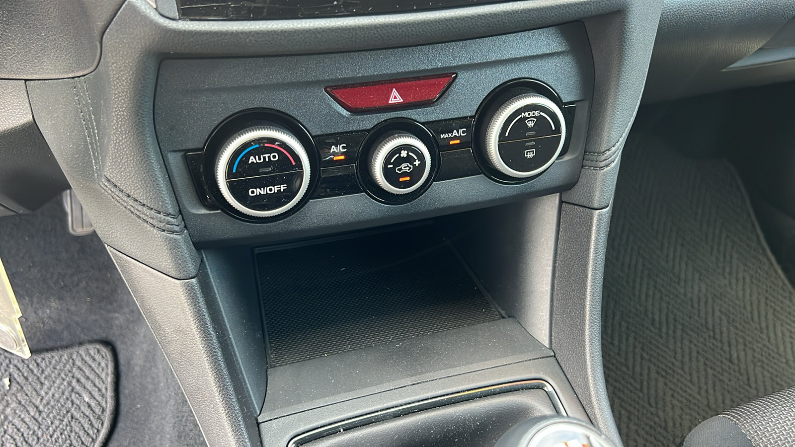 Used 2023 Subaru Crosstrek 2.0i AWD/4WD image 19