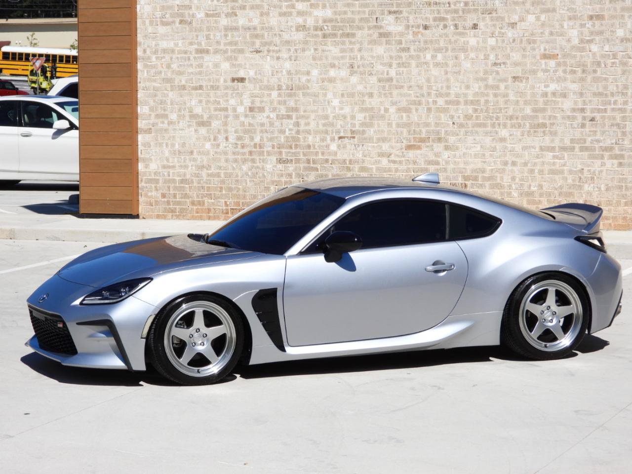 Used 2025 Toyota GR86 Premium w/ ALL Weather Mat Package (TMS) RWD image 53