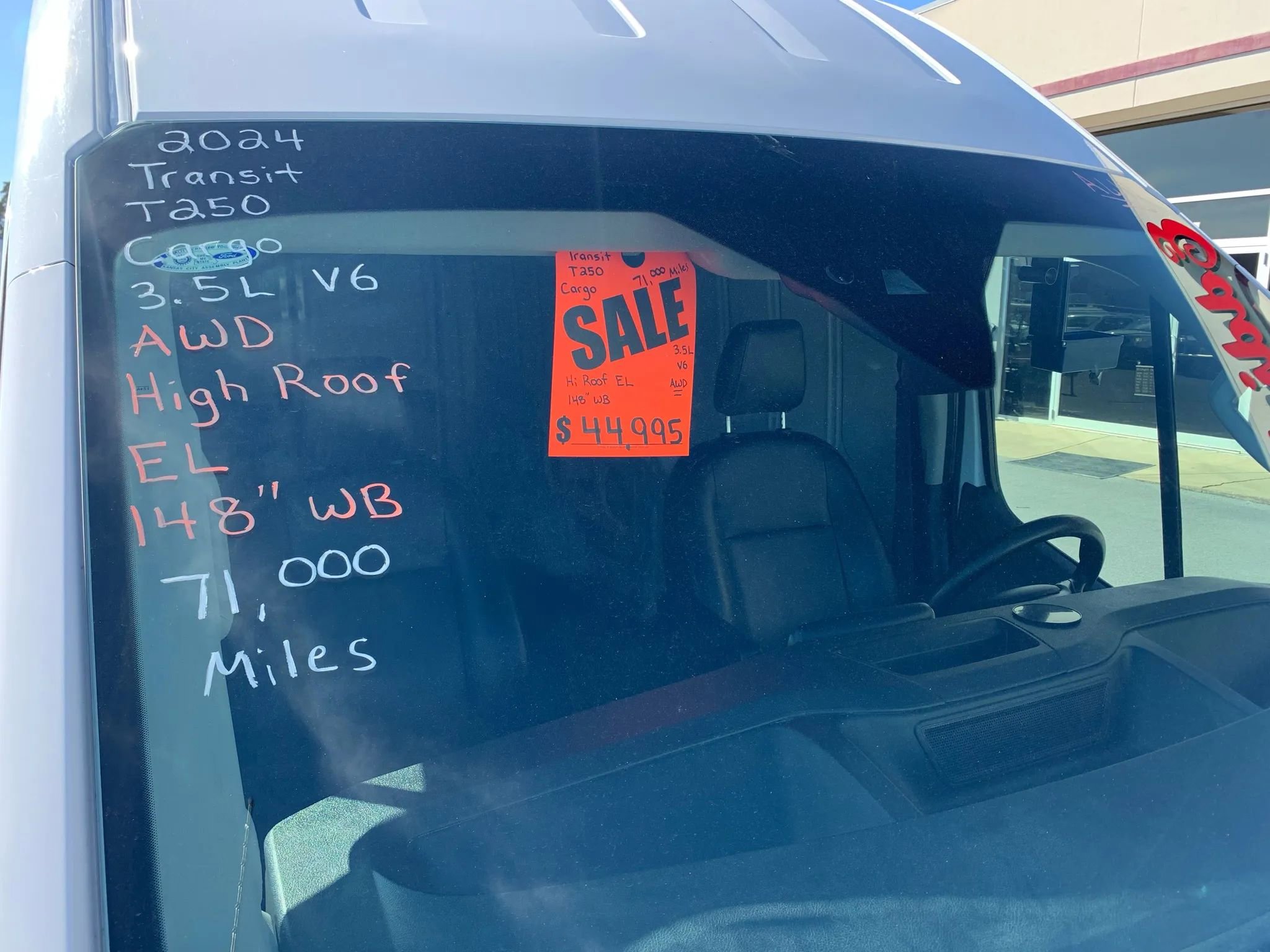 Used 2024 Ford Transit 250 148 High Roof Extended AWD image 3