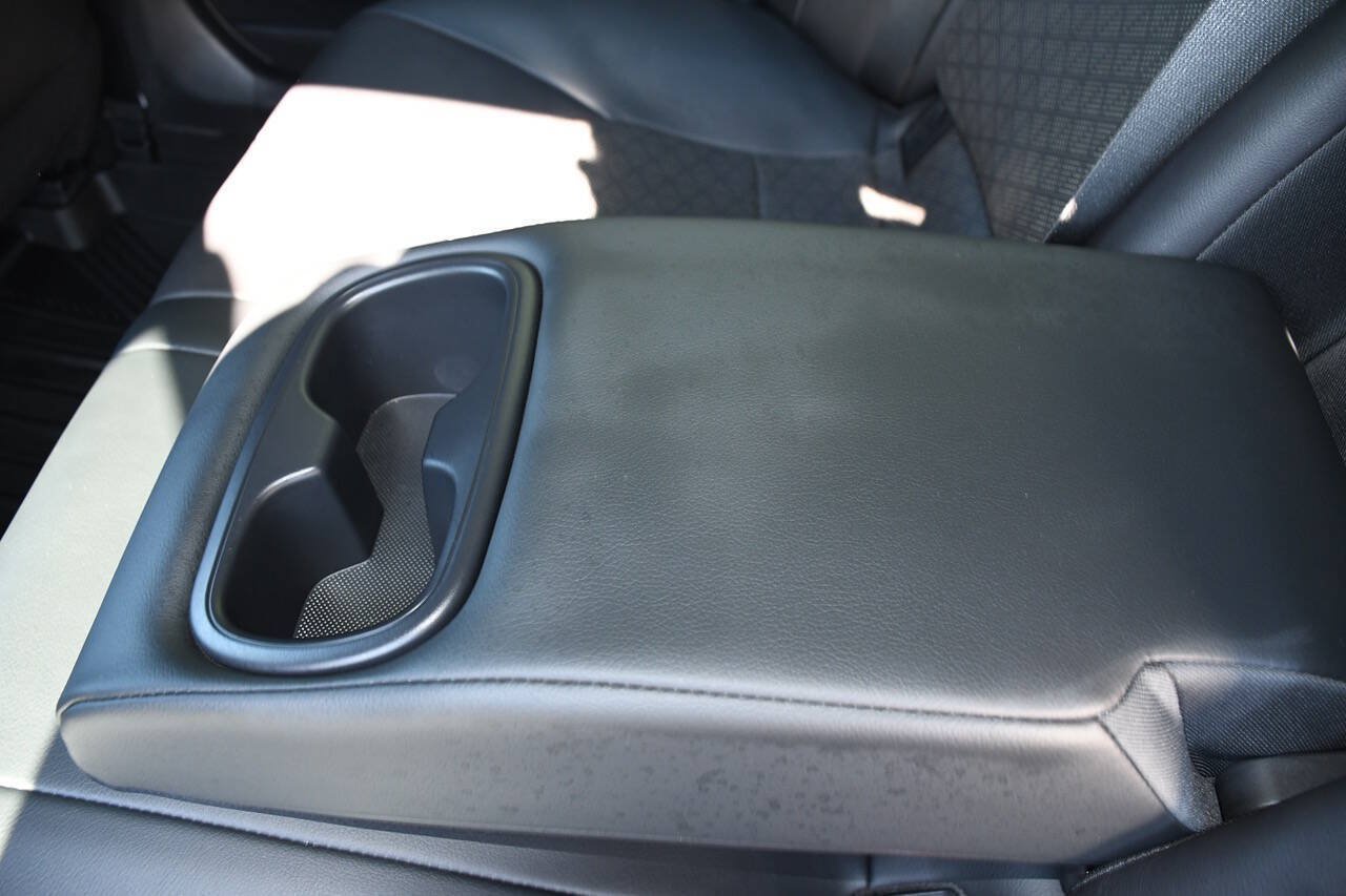 Used 2023 Toyota Camry XSE FWD image 21