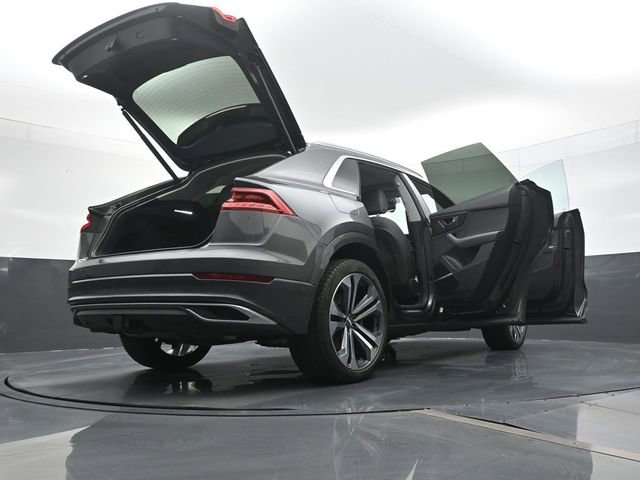 Used 2019 Audi Q8 Premium Plus w/ Premium Plus AWD/4WD image 26