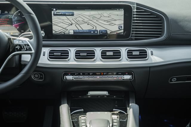 New 2026 Mercedes-Benz GLS 450 4MATIC image 22