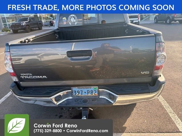 Used 2015 Toyota Tacoma 4x4 Double Cab w/ TRD Off-Road Package image 7