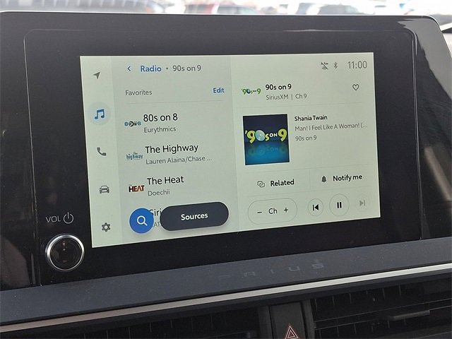 Used 2025 Toyota Prius LE image 16