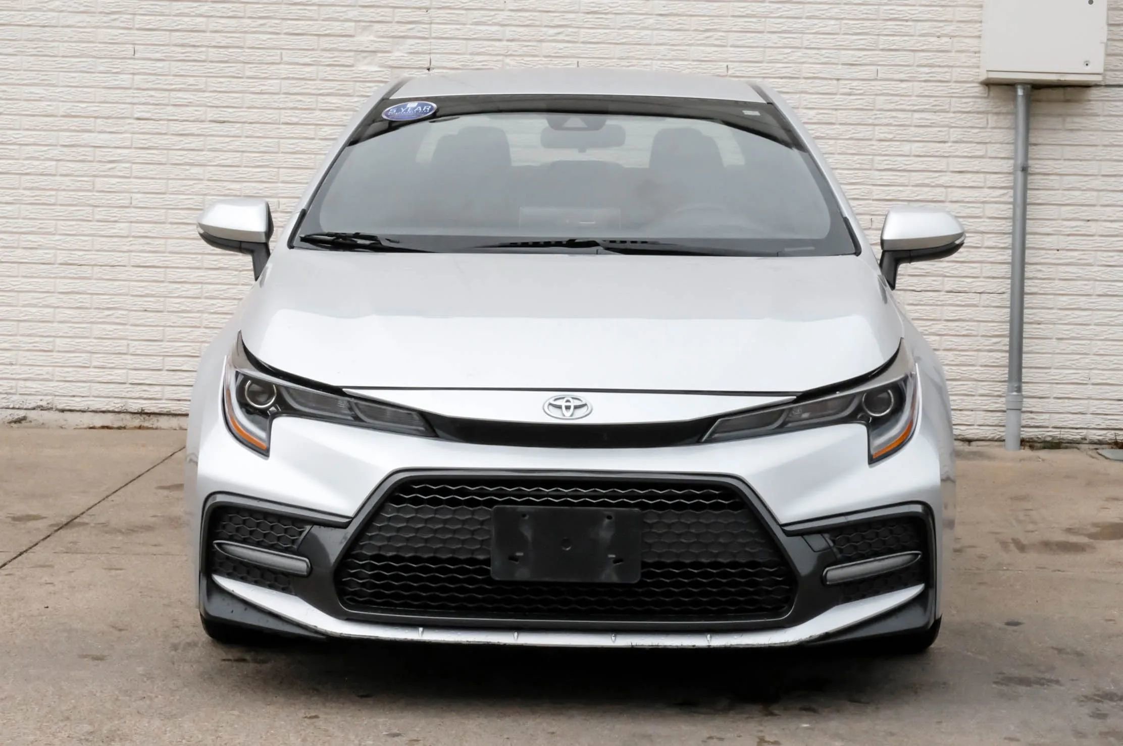 Used 2020 Toyota Corolla SE FWD image 4