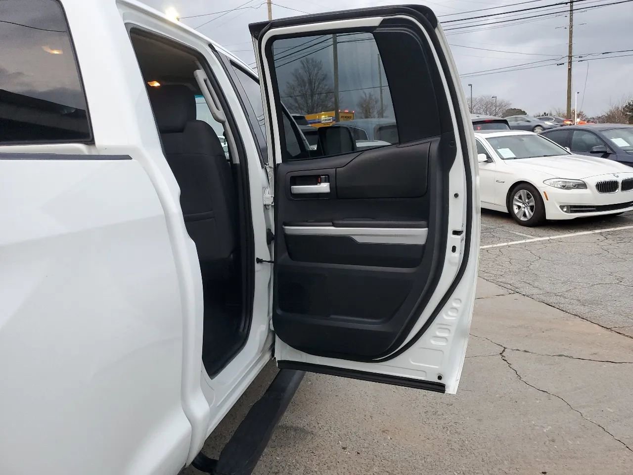Used 2016 Toyota Tundra SR5 RWD image 35
