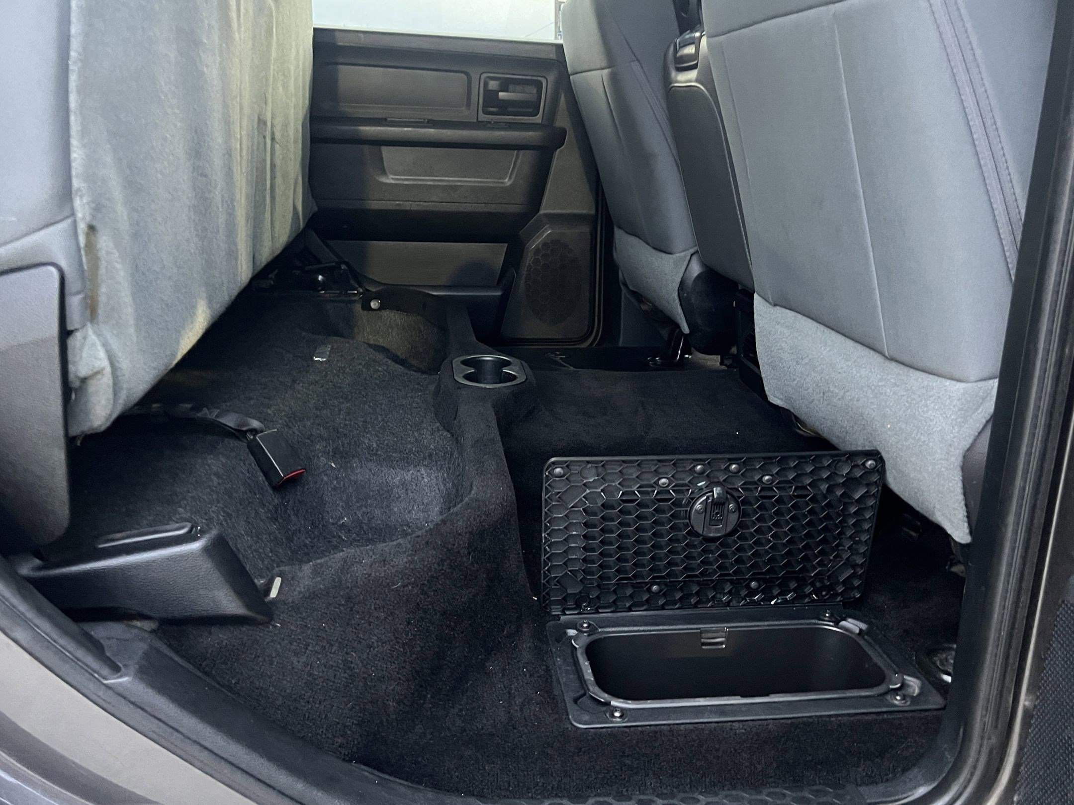 Used 2016 RAM 2500 Tradesman w/ Chrome Appearance Group image 19