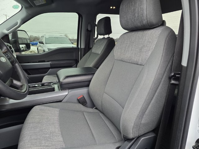 Used 2023 Ford F150 XLT w/ Trailer Tow Package AWD/4WD image 9