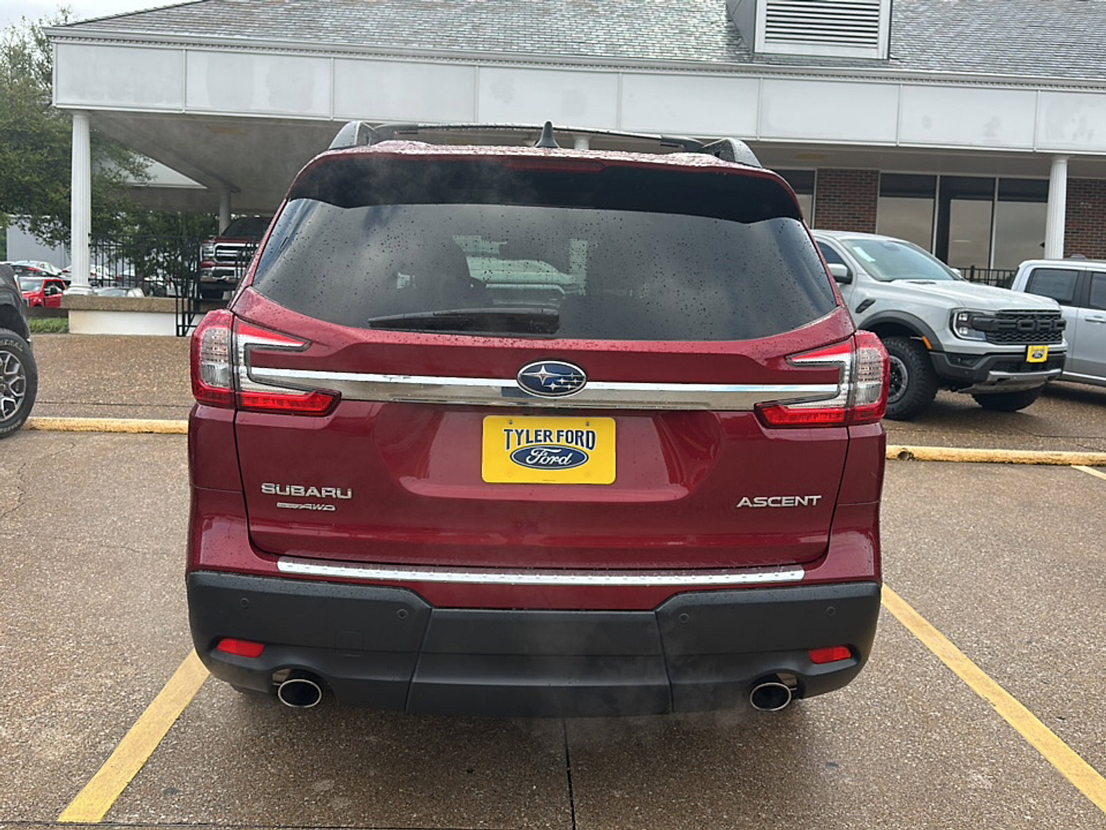 Used 2025 Subaru Ascent Premium image 7