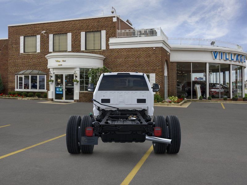 New 2026 Ford F600 4x4 Regular Cab Super Duty w/ XL Chrome Package image 5