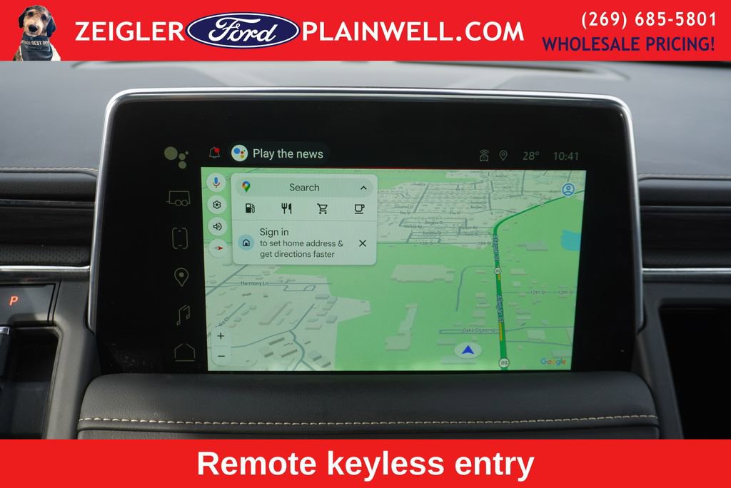 Used 2023 GMC Yukon XL SLT w/ SLT Premium Package image 11