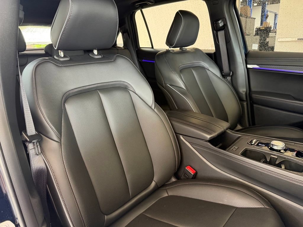 Used 2025 Jeep Wagoneer S Limited AWD/4WD image 25