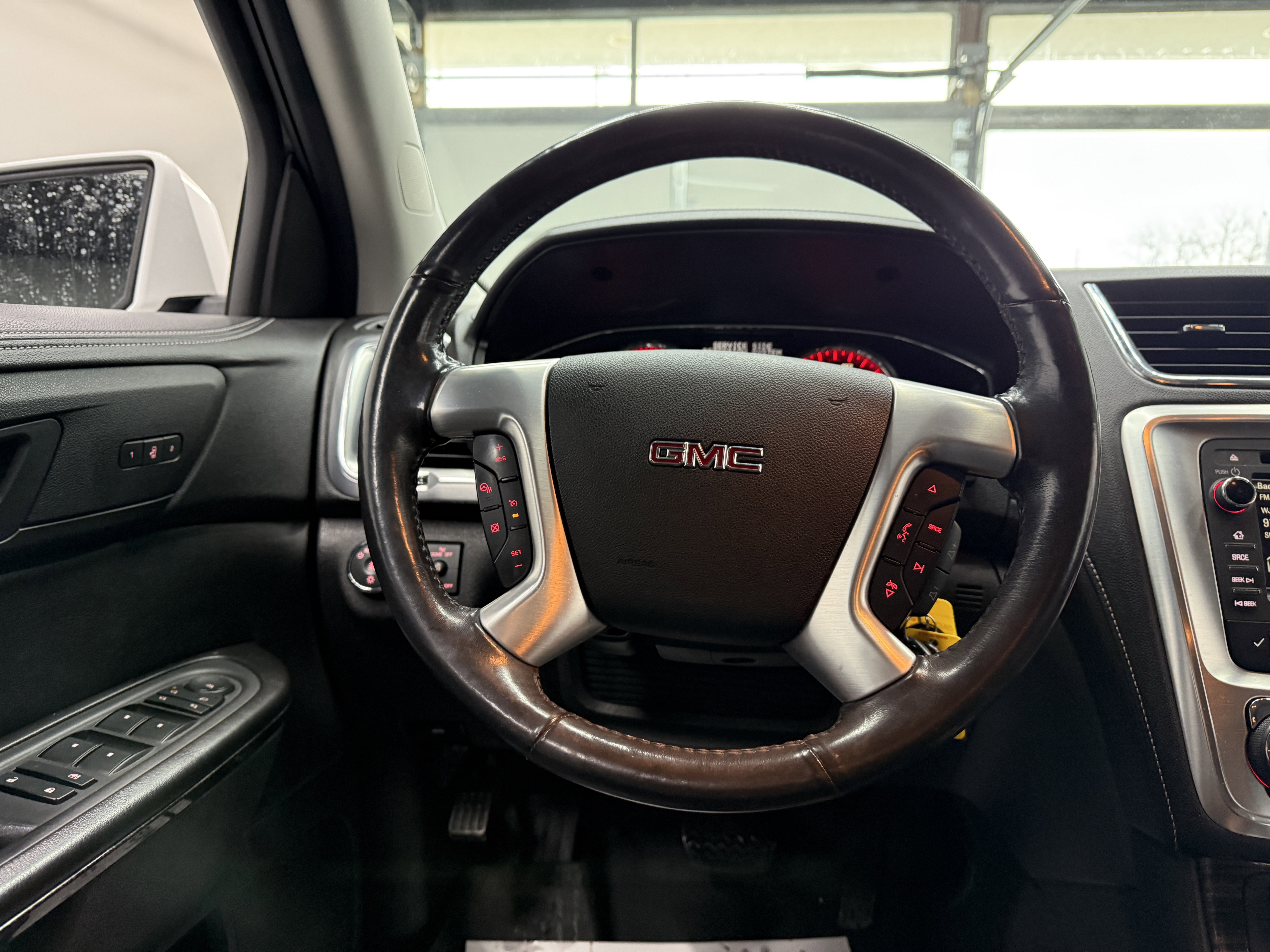 Used 2017 GMC Acadia Limited SLT image 15