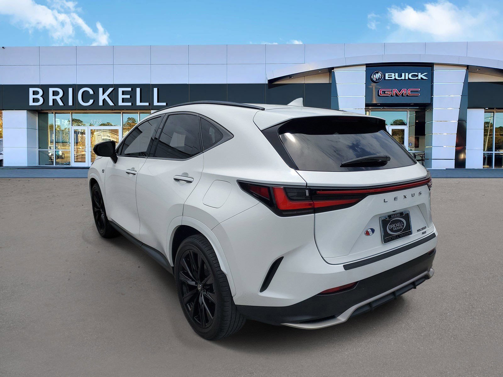 Used 2024 Lexus NX 350 F Sport AWD/4WD image 4