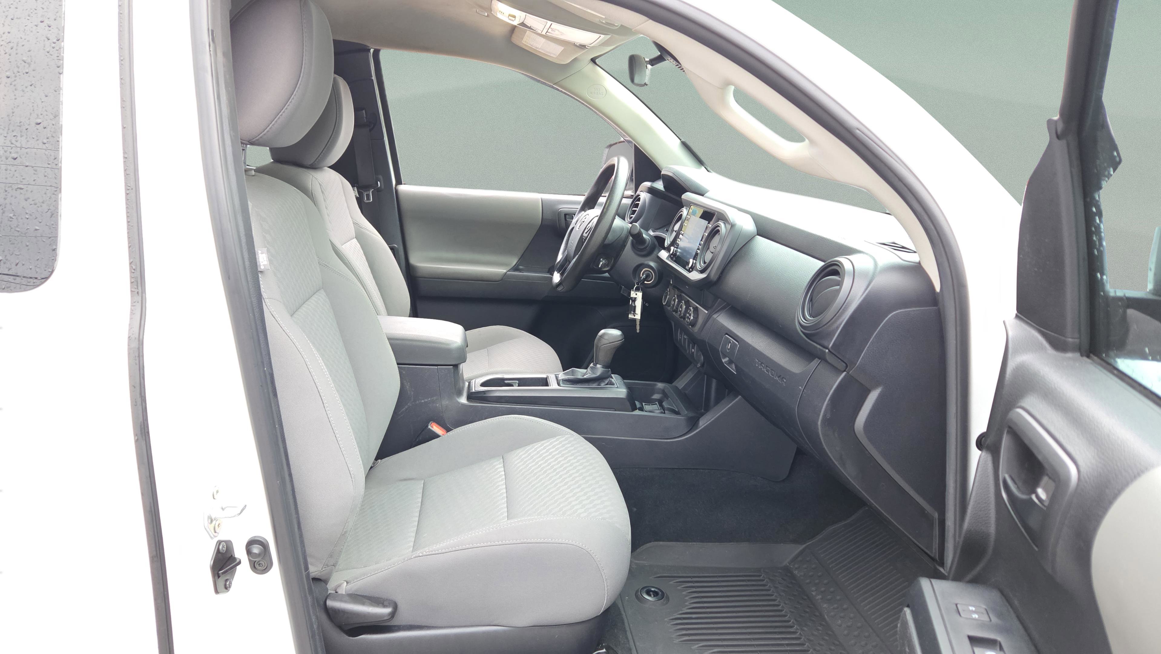 Used 2023 Toyota Tacoma SR image 18