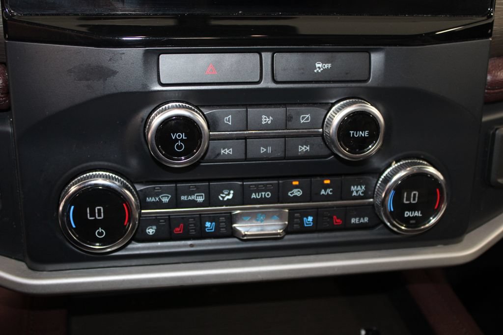 Used 2022 Ford Expedition Limited AWD/4WD image 45