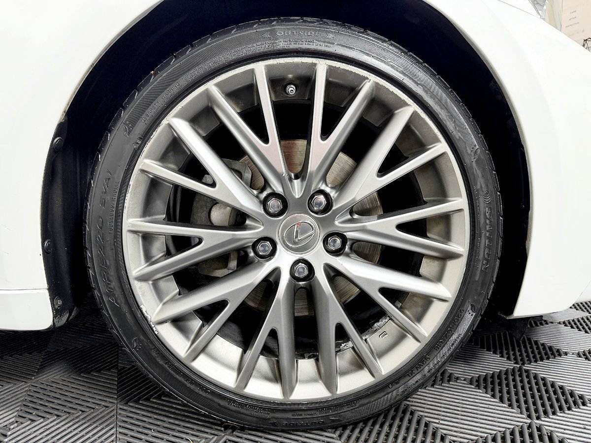 Used 2014 Lexus IS 250 w/ Luxury Package w/Gray Wood RWD image 25