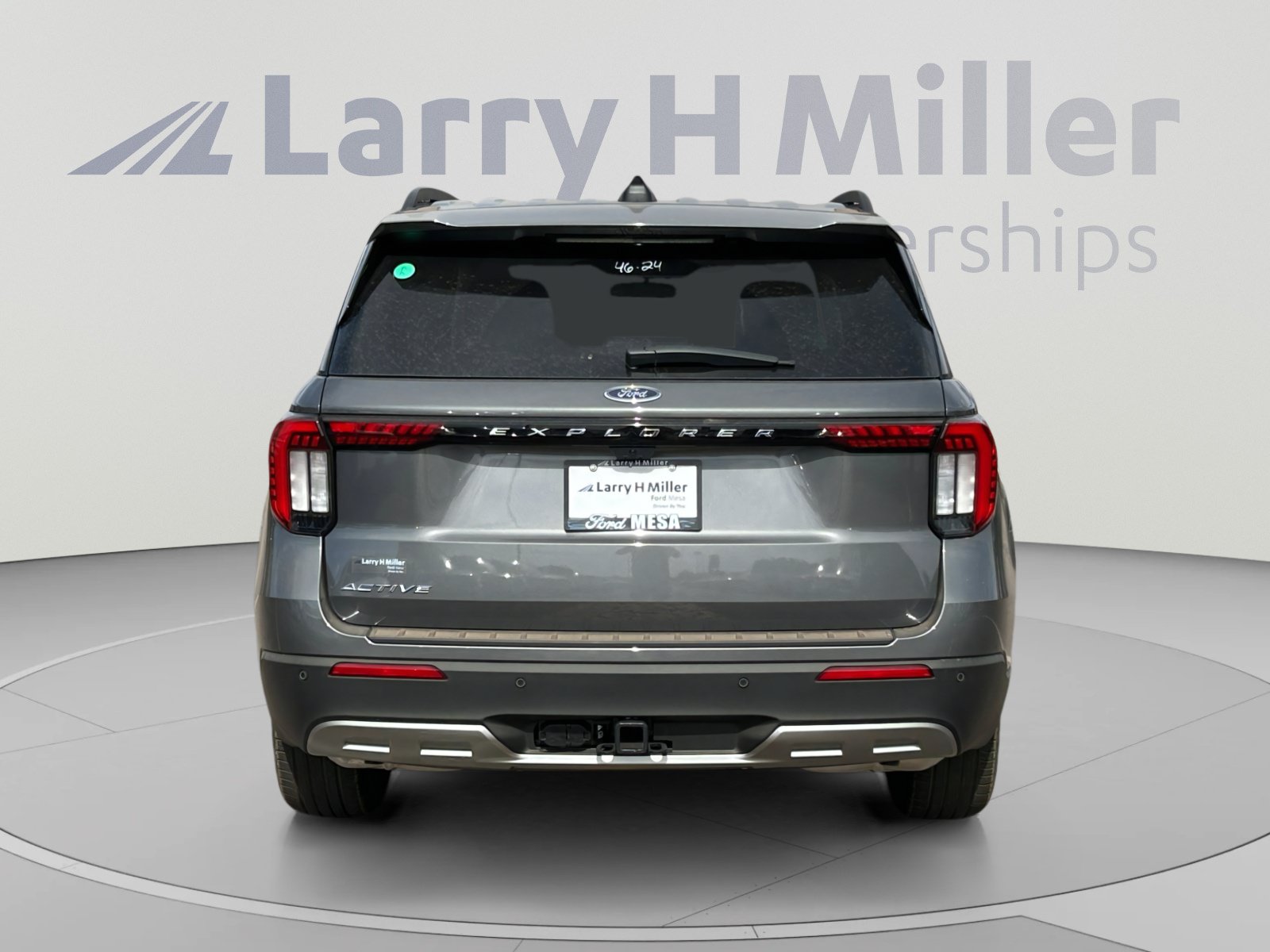 New 2026 Ford Explorer Active w/ Active Comfort Package RWD image 4