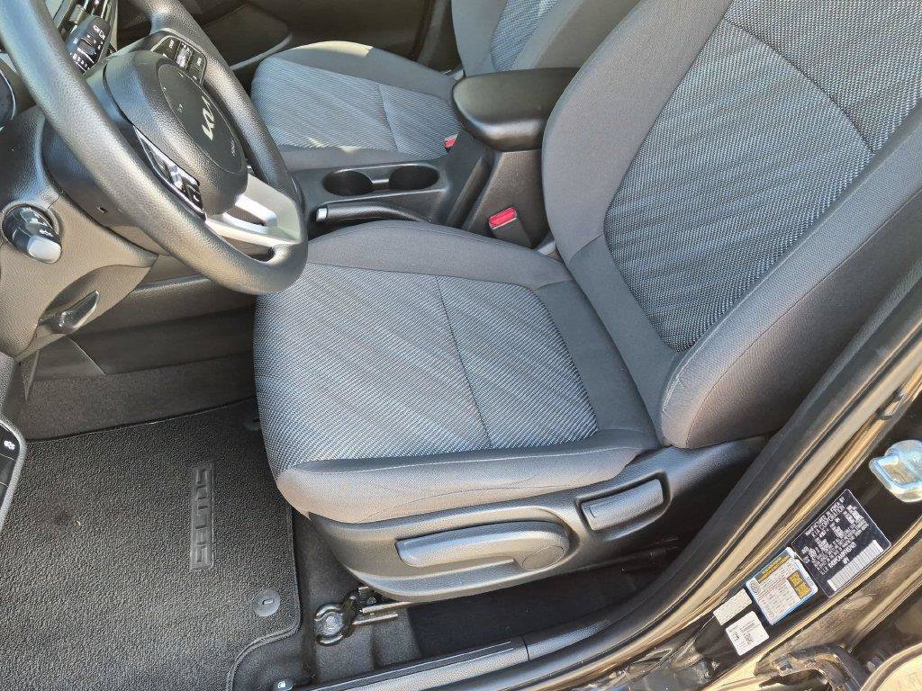 Certified 2023 Kia Seltos LX AWD/4WD image 19