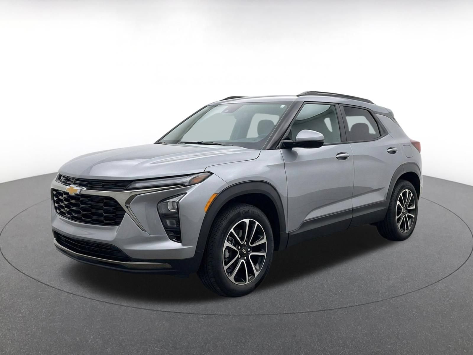 Used 2025 Chevrolet TrailBlazer LT FWD image 3