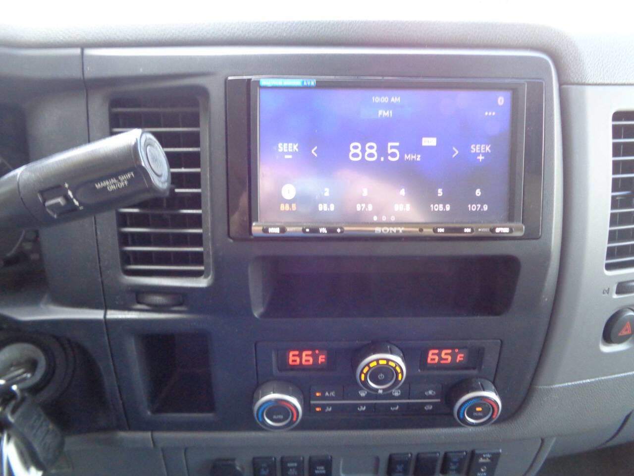 Used 2019 Nissan NV 3500 SL RWD image 19