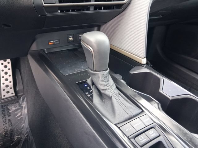 Used 2026 Toyota Camry SE FWD image 20