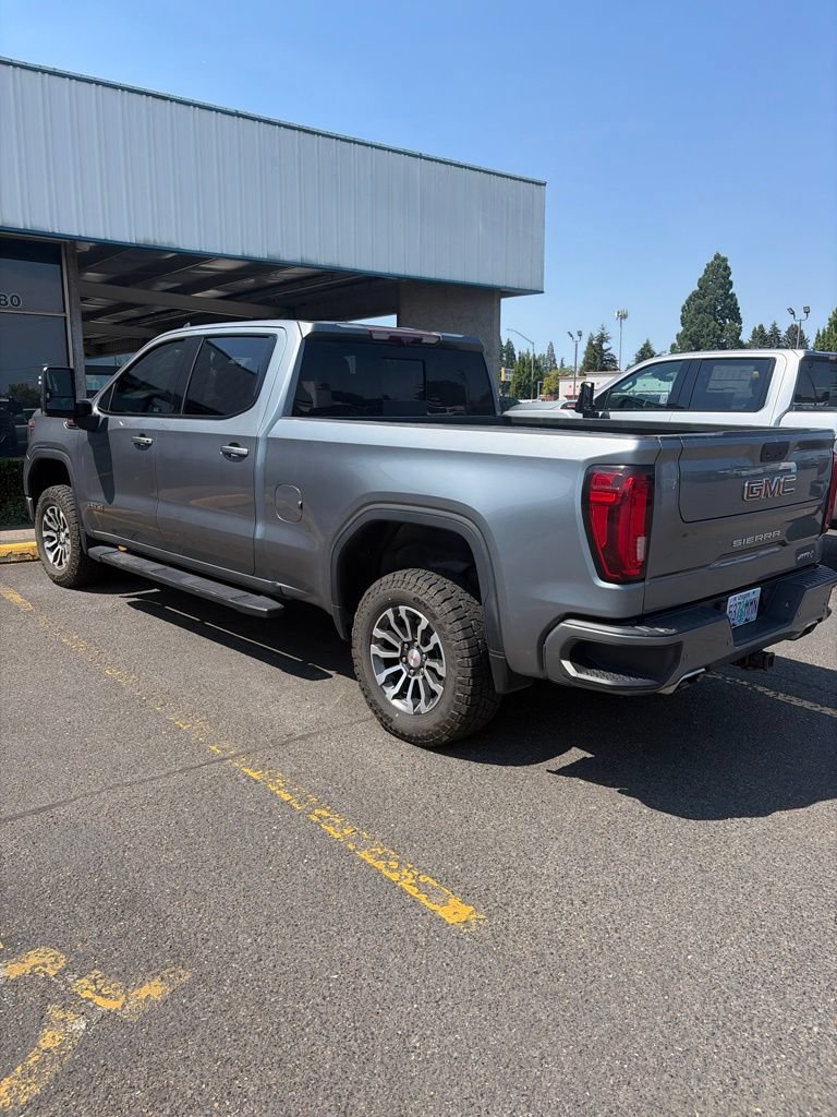 Used 2020 GMC Sierra 1500 AT4 w/ AT4 Premium Package AWD/4WD image 6