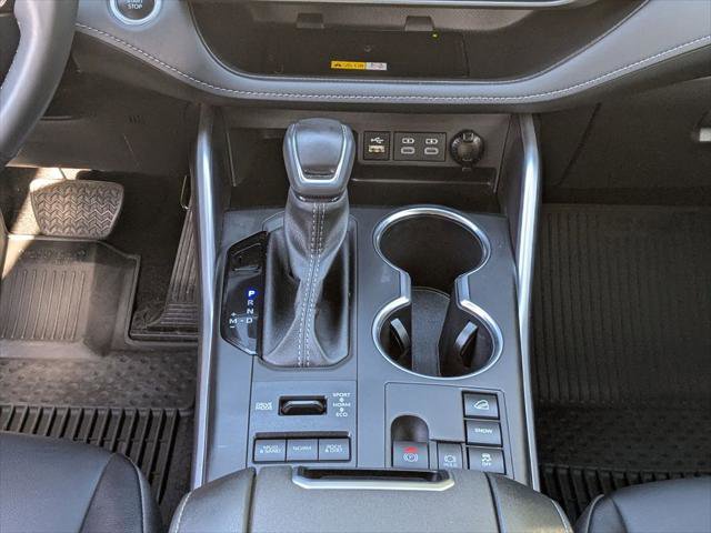 Certified 2024 Toyota Highlander XLE image 17