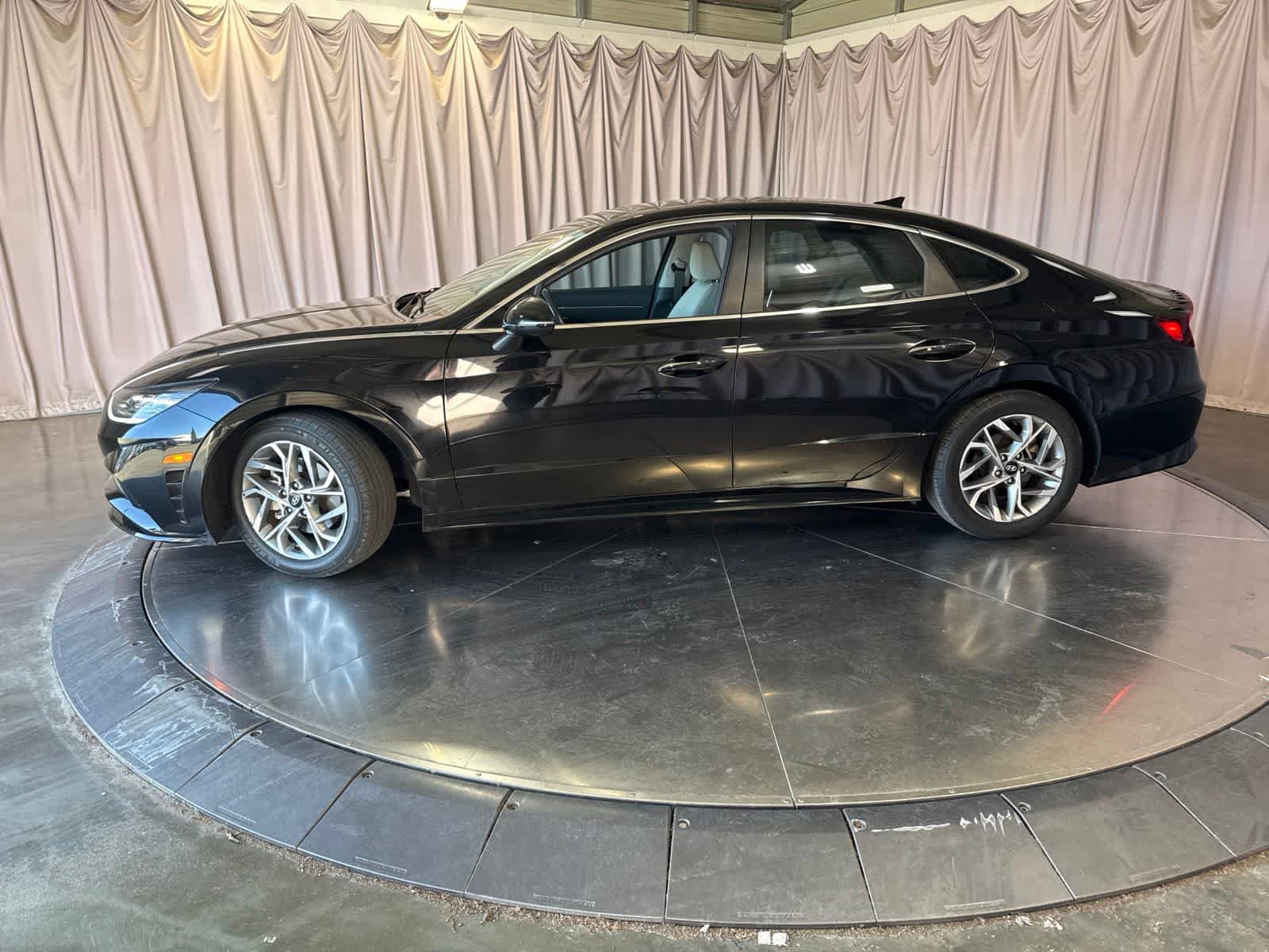 Used 2023 Hyundai Sonata SEL w/ Convenience Package FWD image 8