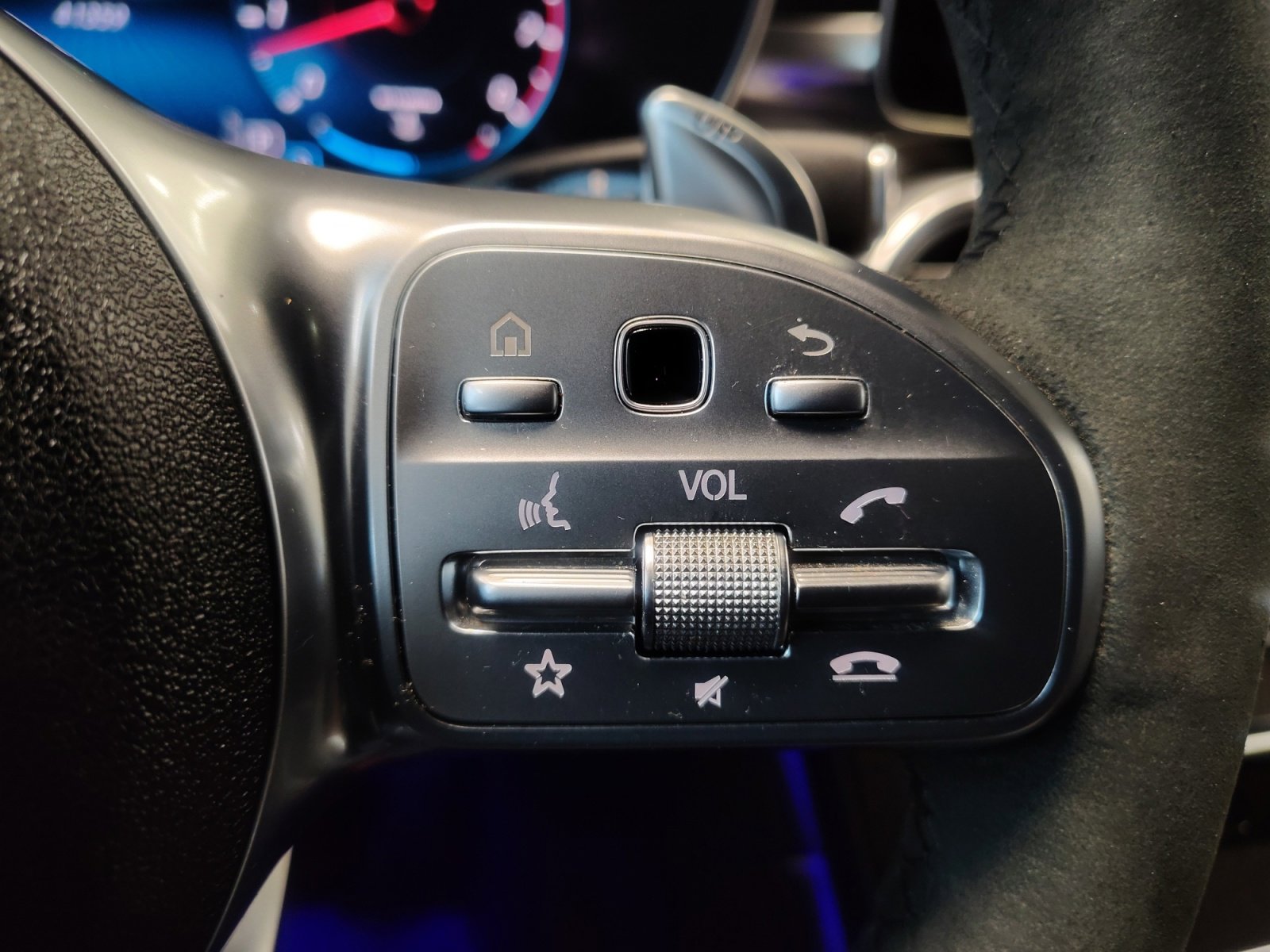 Used 2023 Mercedes-Benz GLC 43 AMG 4MATIC Coupe image 19