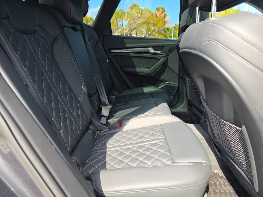 Used 2023 Audi SQ5 Premium Plus w/ Premium Plus Package AWD/4WD image 13