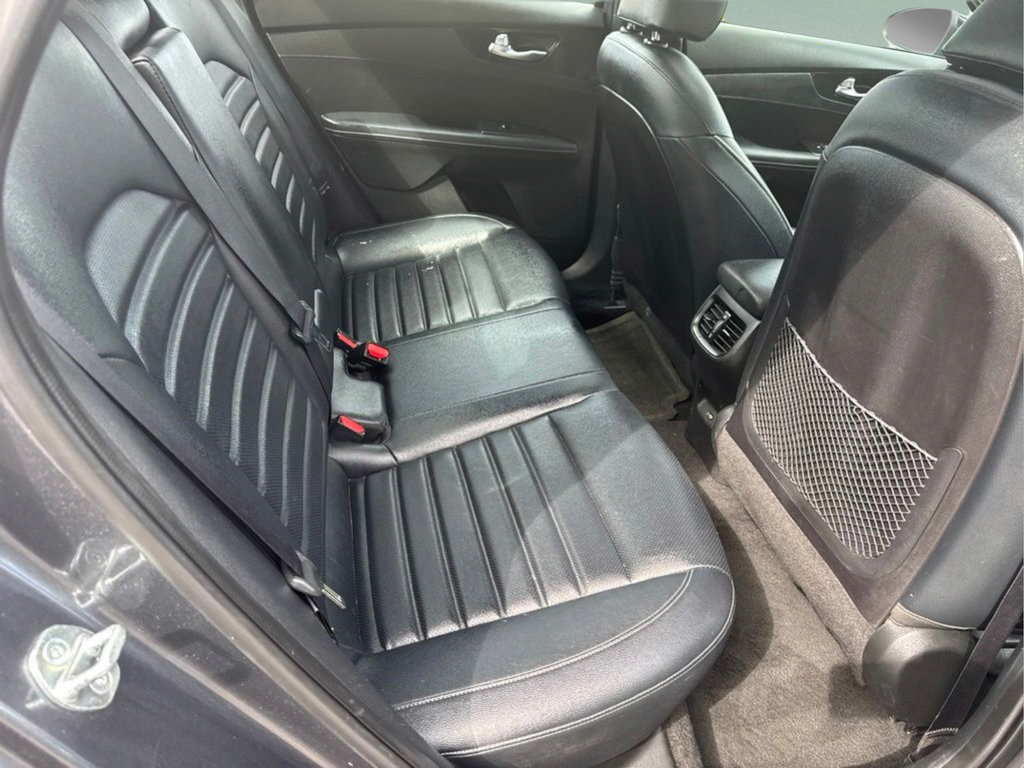 Used 2023 Kia Forte GT-Line w/ GT-Line Premium Package FWD image 24