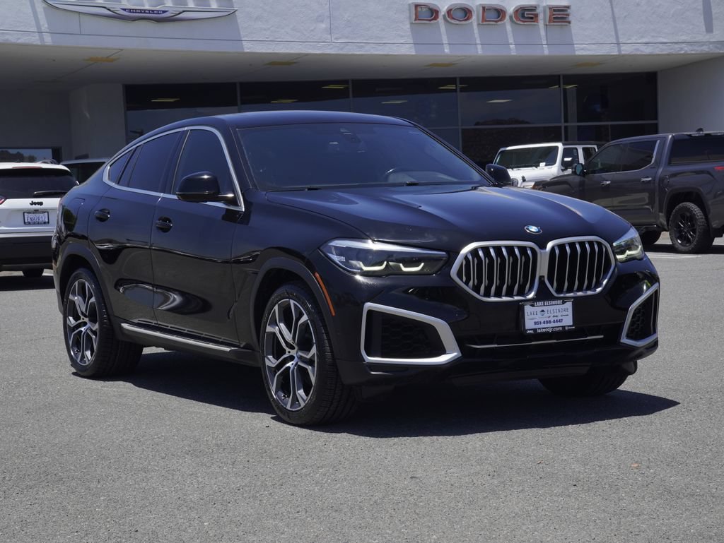 Used 2022 BMW X6 xDrive40i w/ Parking Assistance Package AWD/4WD video 2