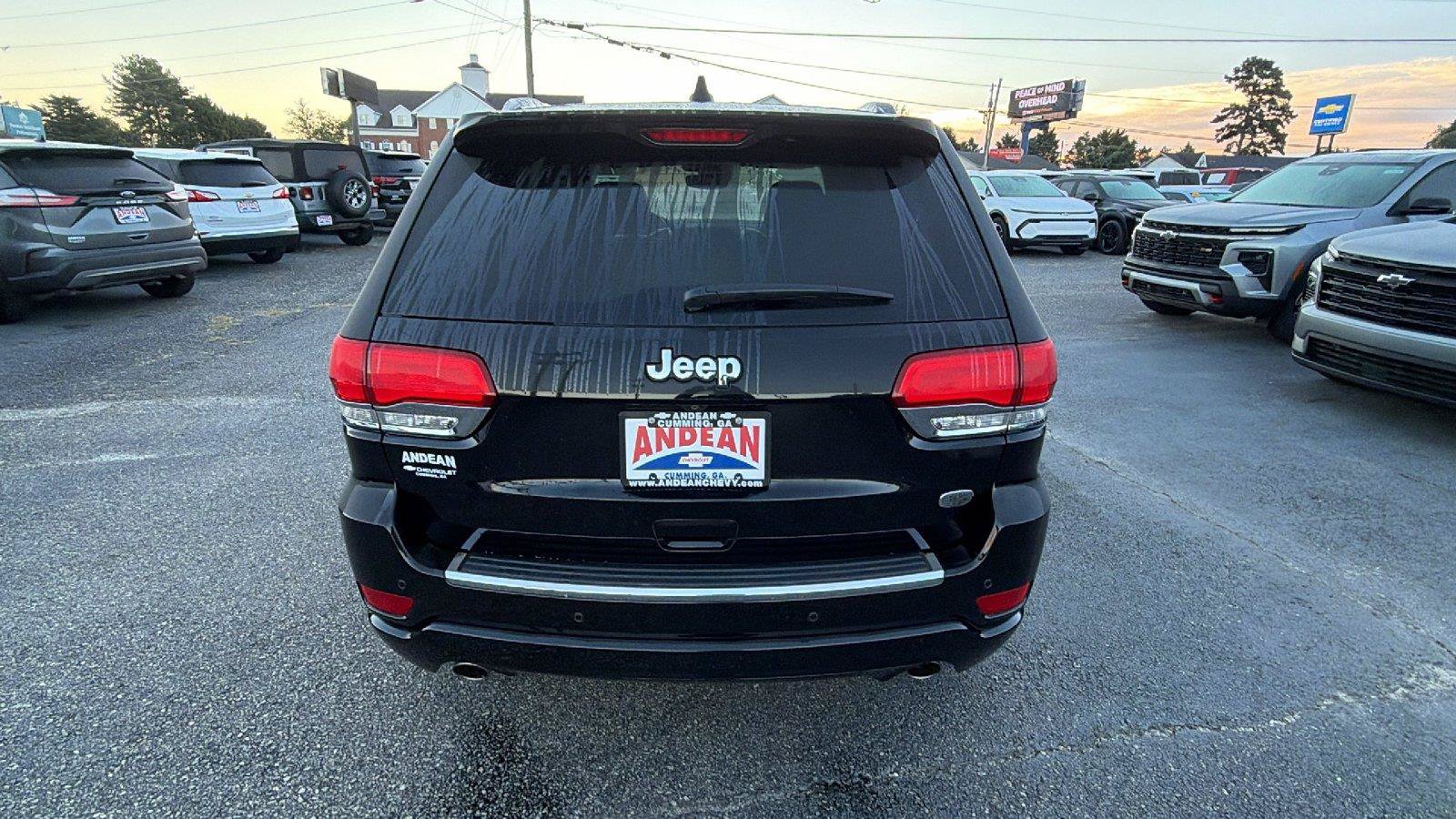 Used 2018 Jeep Grand Cherokee Overland RWD image 10
